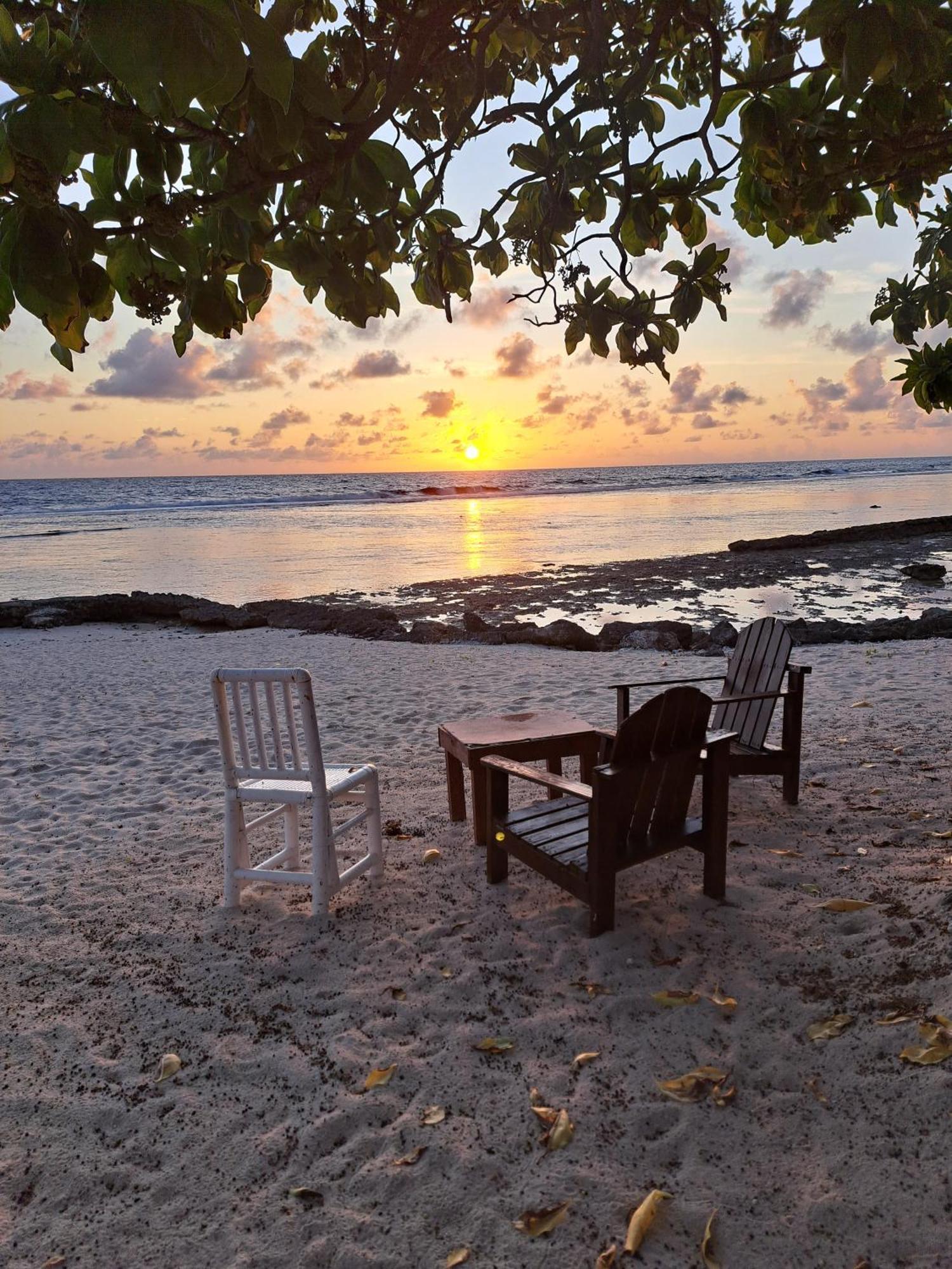 Tifaifai Et Cafe Huahine Panzió Fare Kültér fotó