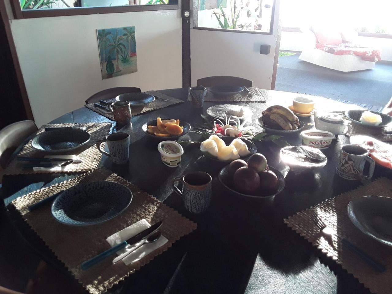Tifaifai Et Cafe Huahine Panzió Fare Kültér fotó